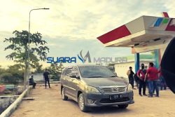 Usai Gerebek Rumah Kades Nonggunong, Dirkrimsus Polda Jatim Ternyata Geser Kesini... 4 Usai Gerebek Rumah Kades Nonggunong, Dirkrimsus Polda Jatim Ternyata Geser Kesini…