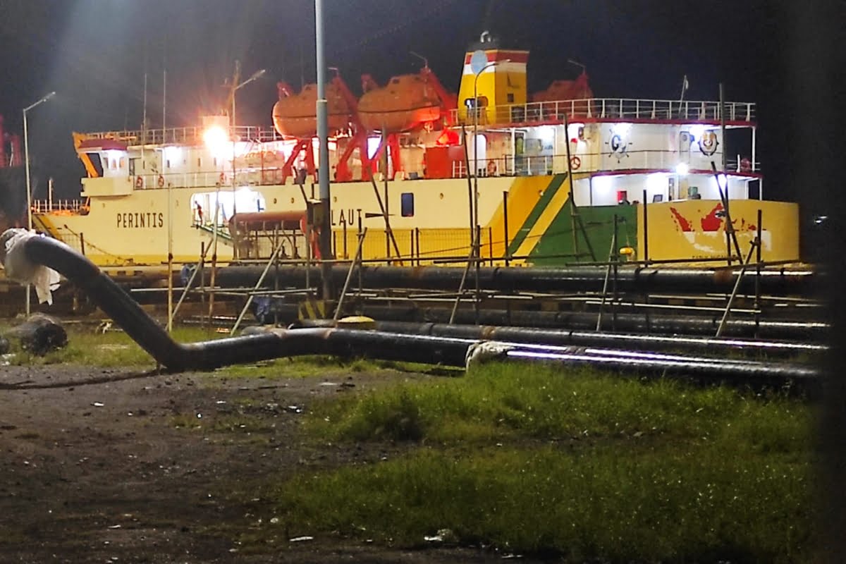 KM Sabuk Nusantara 91 Pelni Nodai Program Mudik Gratis Pemkab Sumenep 6 KM Sabuk Nusantara 91 Pelni Nodai Program Mudik Gratis Pemkab Sumenep