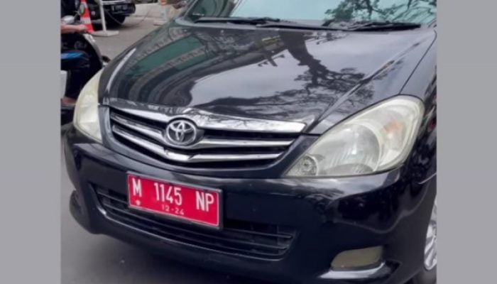 Kabur Usai Serempet Mobil di Malang, Disinyalir Mobil Dinas PUPR Sampang
