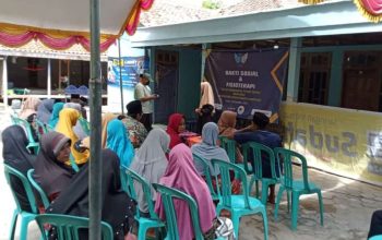 Dibawah Kepemimpinan Yustin Animawati, Volunteer Fisioterapi Sampang Buka Layanan Gratis