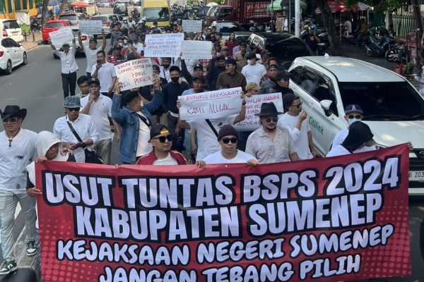 Ratusan Massa Demo Kejagung: Usut Tuntas BSPS Sumenep