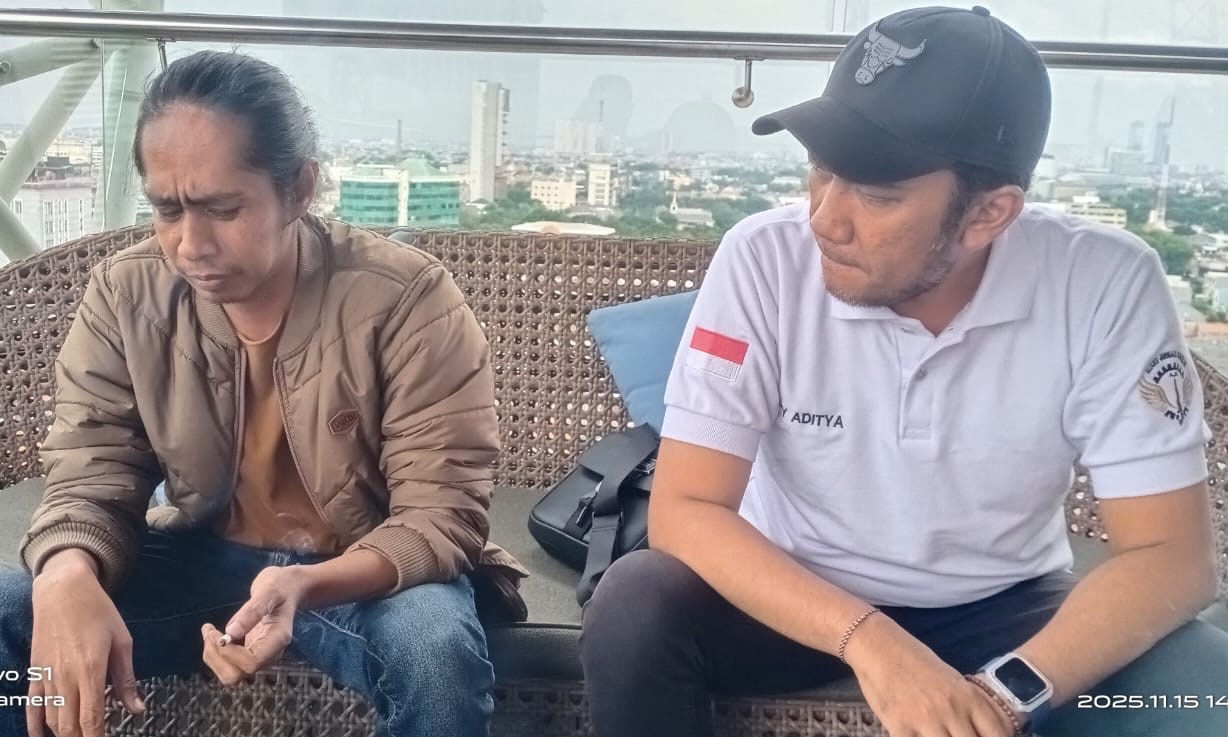 Selamat Datang di Meja Amanah: Kursi Baru, Bayang Lama