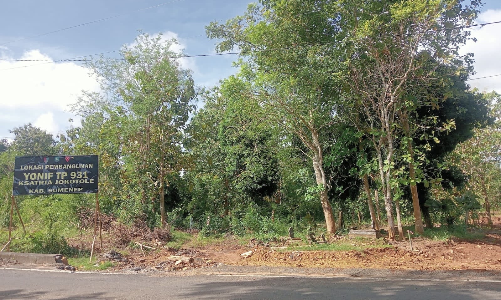 Tanah, Batalyon, dan Aroma Politik Parpol