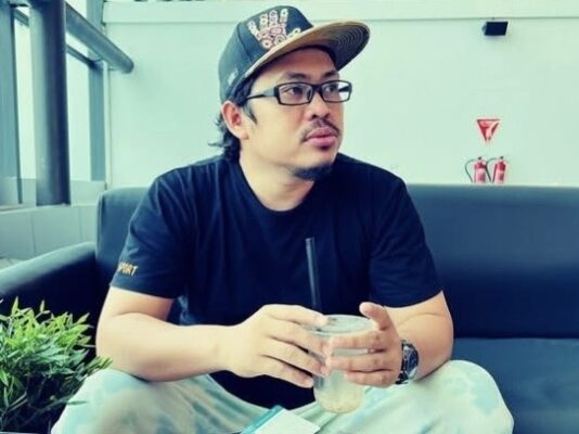 Nanang Wahyudi, S.H., Tokoh Pemuda Pulau Sapudi mendukung perubahan nama Kabupaten Sumenep menjadi Kabupaten Kepulauan Sumenep.